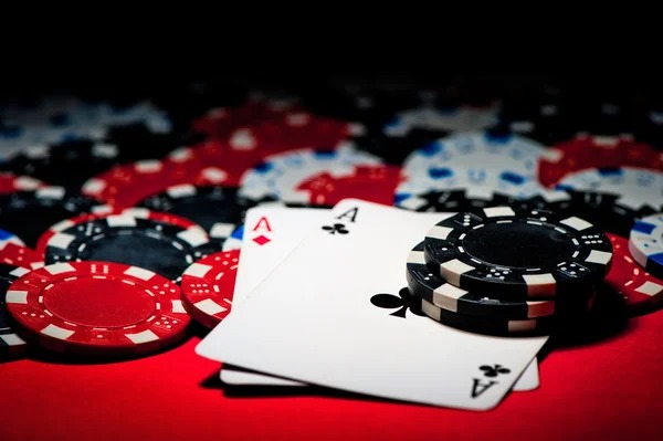 Live dealer at Match Winner table in HD studio